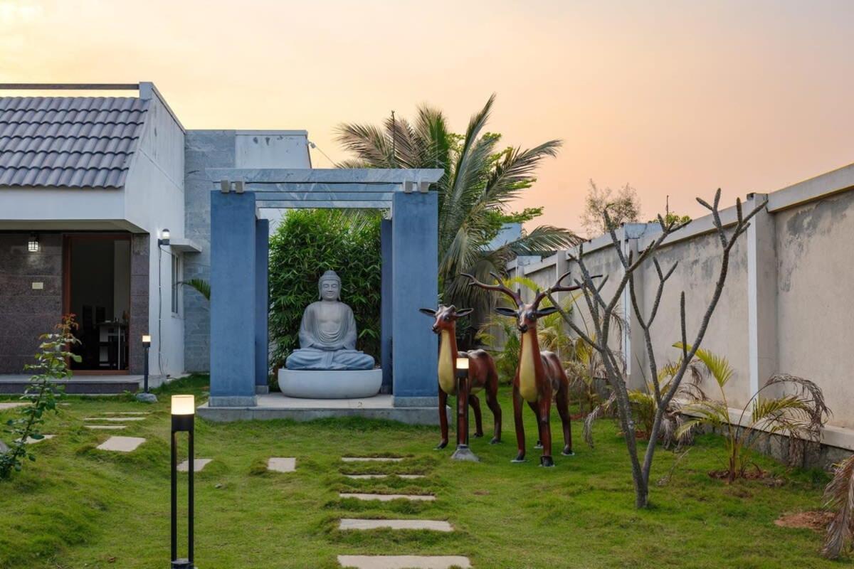 Blue Nest By Stayjadeparty Villalawn Hosūr المظهر الخارجي الصورة