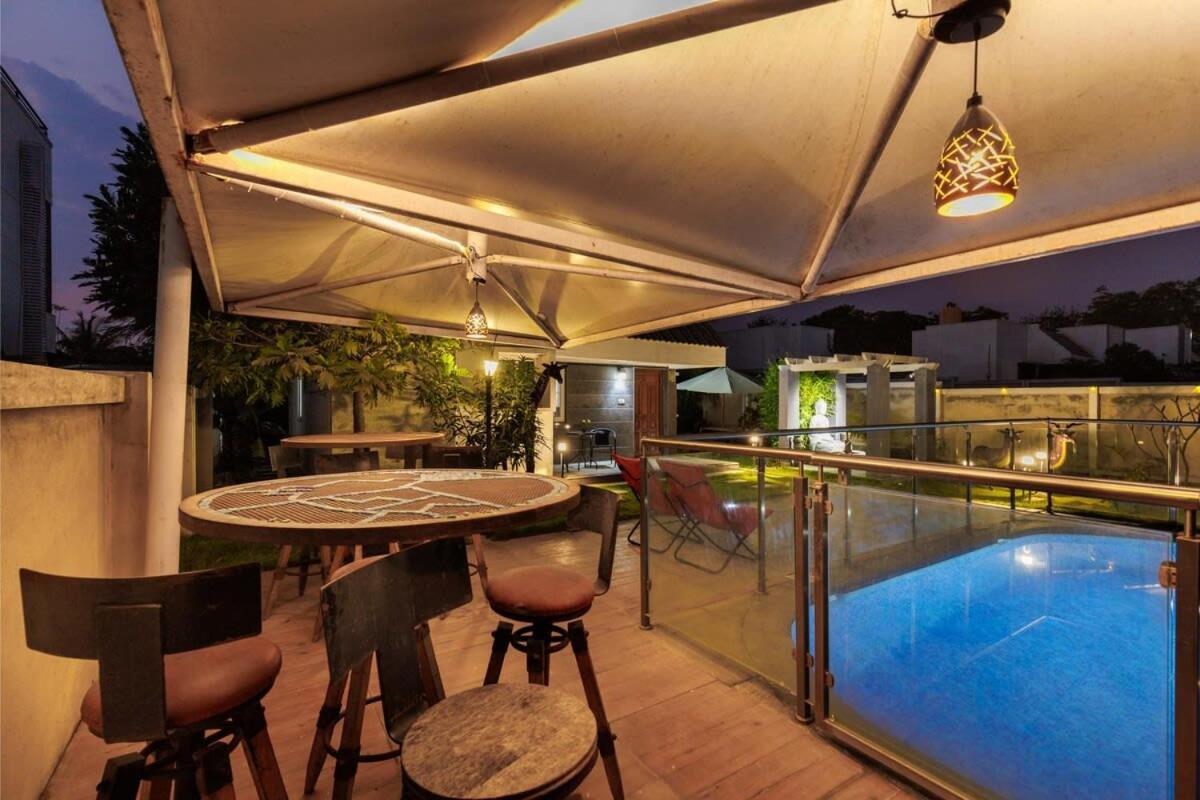 Blue Nest By Stayjadeparty Villalawn Hosūr المظهر الخارجي الصورة